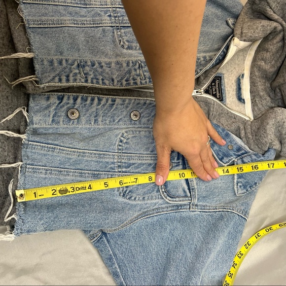 Abercrombie and Fitch Jacket - Picture 5 of 10